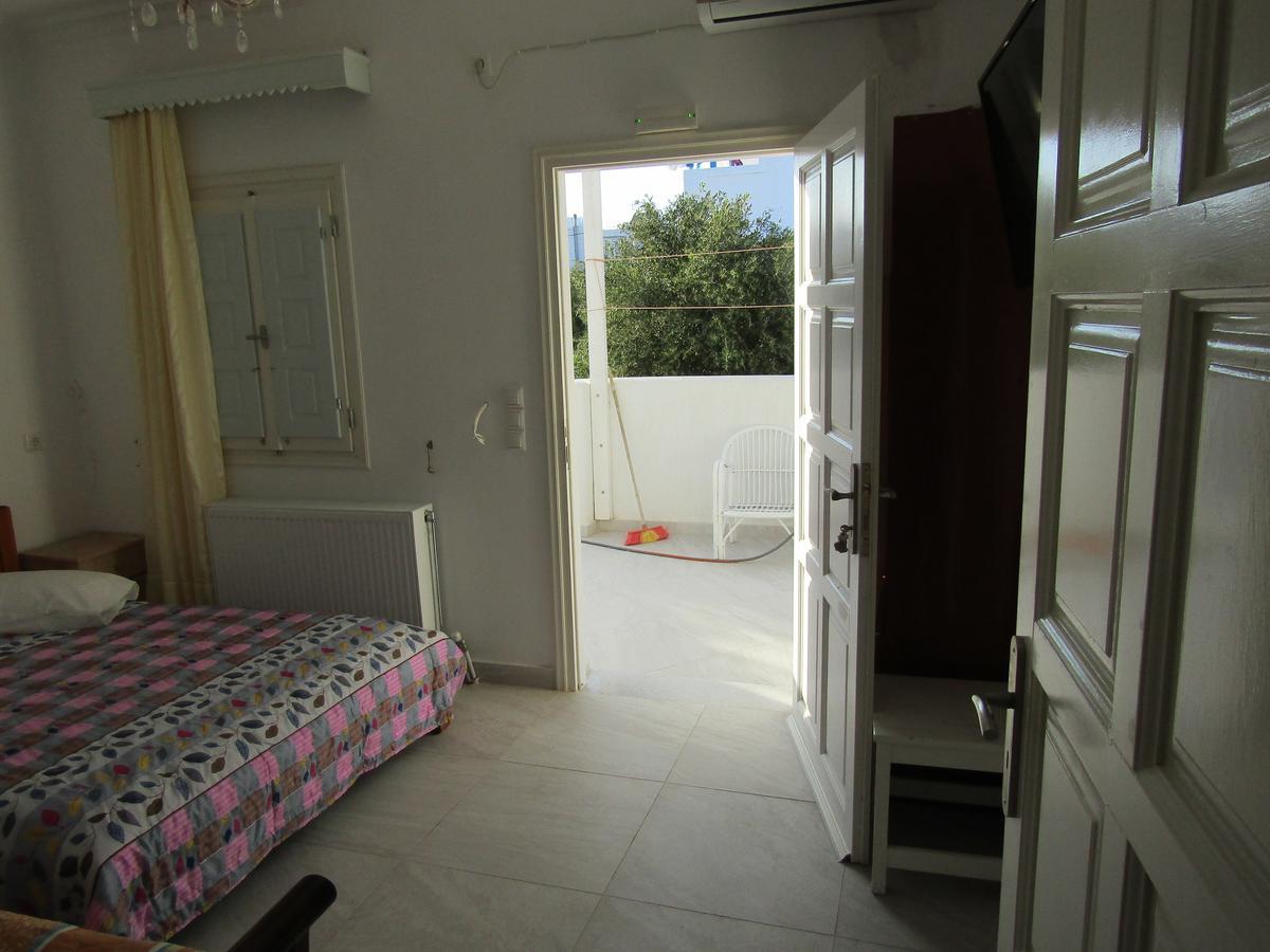 Hotel Perissa Agios Georgios  Bagian luar foto