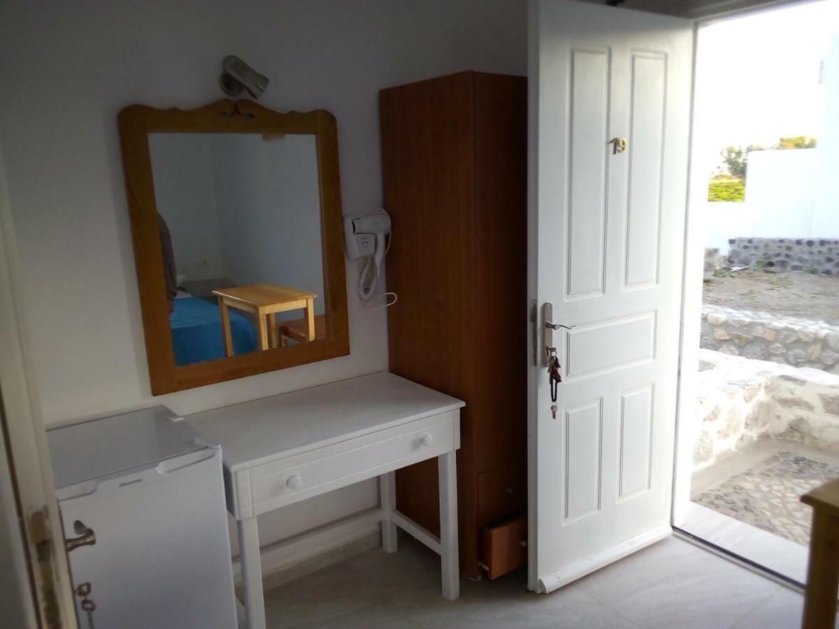 Hotel Perissa Agios Georgios  Bagian luar foto